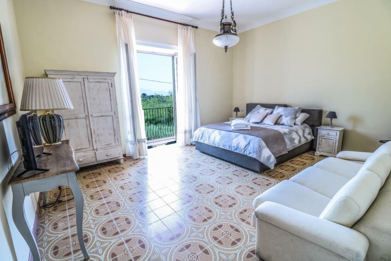 Scognamiglio Suites Ercolano Exterior foto